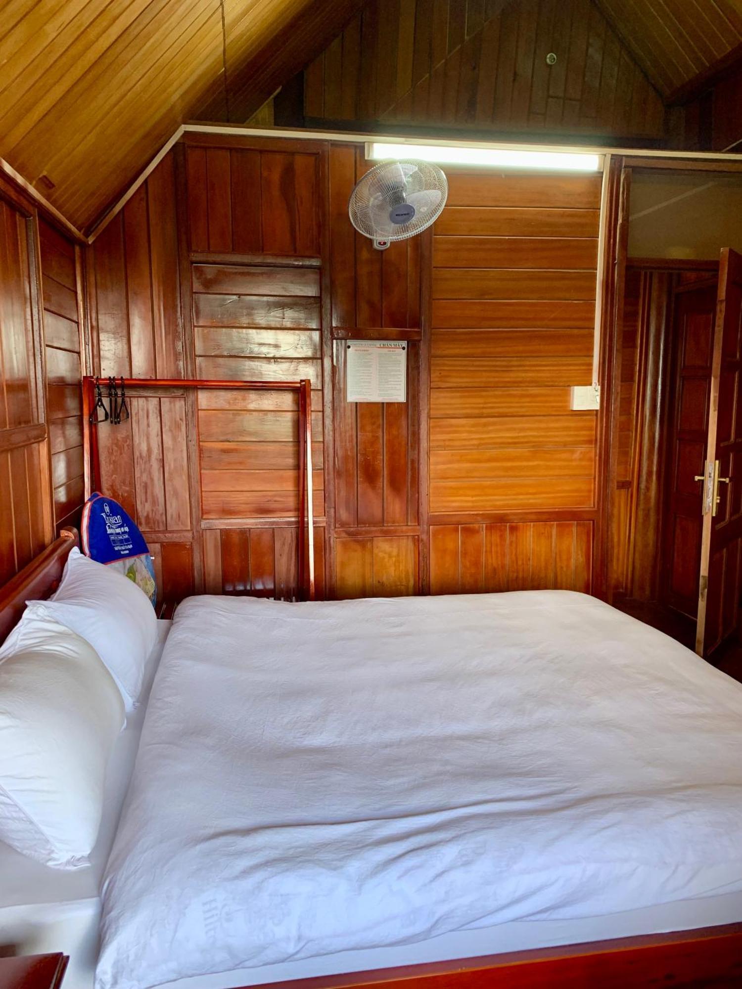 Chan May Homestay Mang Den Kon Von Kla Extérieur photo